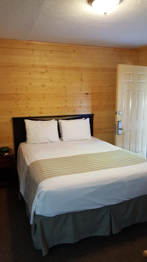 Emerald Forest Cabins Trinidad Δωμάτιο φωτογραφία