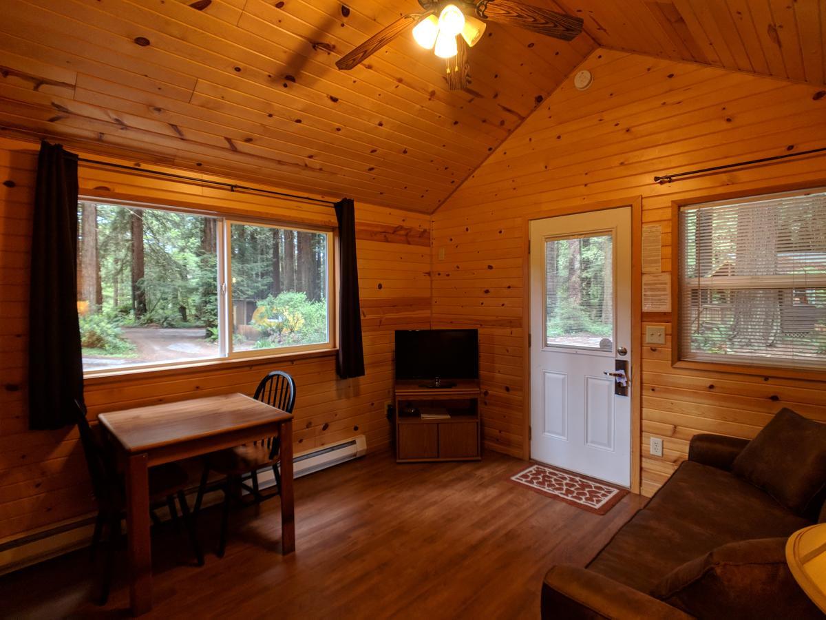 Emerald Forest Cabins Trinidad Εξωτερικό φωτογραφία